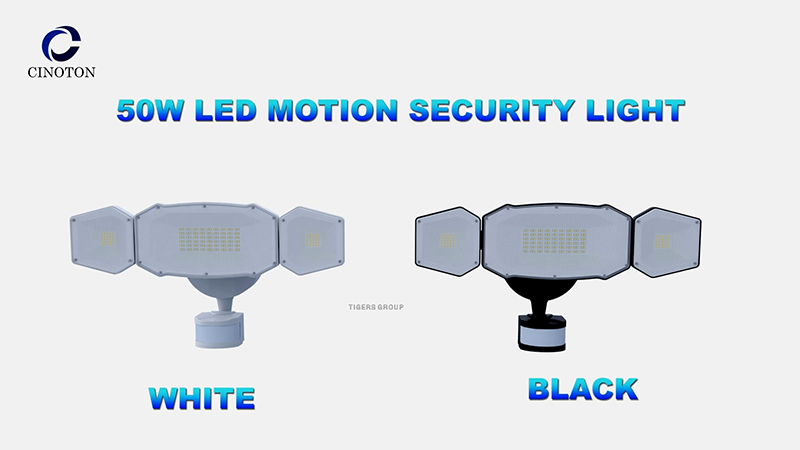 Outdoor Three-Head Light